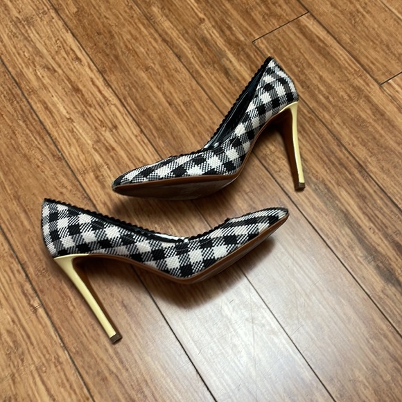 Gorgeous Black and White Rochas stilettos - Picture 4 of 5